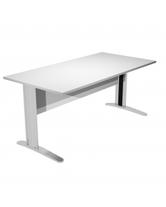 Scrivanie con dimensioni conformi alle normative sulla sicurezza dei posti di lavoro in ufficio. Bordatura dei piani in ABS 2mm antishock ed assenza di spigoli vivi. Le scrivanie sono disponibili nella versione con fianchi pannello in melaminico (sp. 22 m