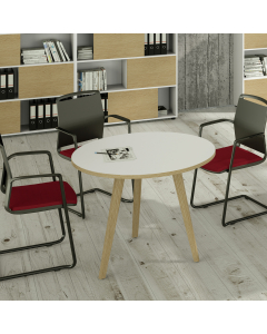 Linea di arredo operativo dal design confortevole ed essenziale caratterizzata dalle preziose gambe in LEGNO MASSELLO inclinate delle scrivanie e dei tavoli rotondi. Robusti piani in melaminico sp. 22 mm con bordo antishock resistente agli urti in ABS 3 m