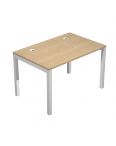 Scrivania per postazione singola dimensioni: L120 x P80 x H72,5cm. Le scrivanie per postazione singola o multipla, sono in bilaminato nobilitato melaminico conforme alle norme UNI e EN classe E1, antigraffio ed antiriflesso, hanno sp. 25 mm con bordo sp. 