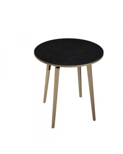 Linea di arredo operativo dal design confortevole ed essenziale caratterizzata dalle preziose gambe in LEGNO MASSELLO inclinate delle scrivanie e dei tavoli rotondi. Robusti piani in melaminico sp. 22 mm con bordo antishock resistente agli urti in ABS 3 m