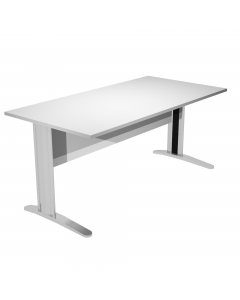 Scrivanie con dimensioni conformi alle normative sulla sicurezza dei posti di lavoro in ufficio. Bordatura dei piani in ABS 2mm antishock ed assenza di spigoli vivi. Le scrivanie sono disponibili nella versione con fianchi pannello in melaminico (sp. 22 m