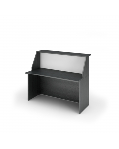 Reception modulare dal design lineare e moderno. Dimensioni totali: L140 x P76,1 x H117cm. Dimensioni sopralzo: L140 x P30cm. Dimensioni desktop: L140 x P60cm. I banconi sono tutti autoportanti, compreso il modulo ad angolo 90° (reversibile destro/sinistr
