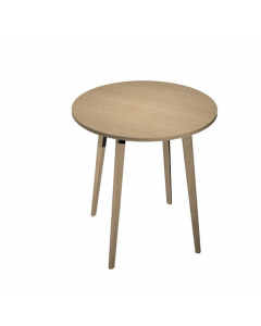 Linea di arredo operativo dal design confortevole ed essenziale caratterizzata dalle preziose gambe in LEGNO MASSELLO inclinate delle scrivanie e dei tavoli rotondi. Robusti piani in melaminico sp. 22 mm con bordo antishock resistente agli urti in ABS 3 m