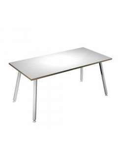 Linea di arredo operativo dal design innovativo e dinamico caratterizzata dalle gambe in metallo cilindriche inclinate delle scrivanie e dei tavoli rotondi. Robusti piani in melaminico sp. 22 mm con bordo antishock resistente agli urti in ABS 2mm. Gambe i