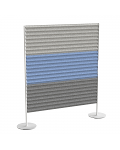 Belli, funzionali e sostenibili, i pannelli acustici fonoassorbenti Stripes sono realizzati al 100% in feltro derivato dal PET, di cui il 60% è PET riciclato, e una volta terminato il loro ciclo di vita saranno a loro volta riciclabili.

Modulo free-stand