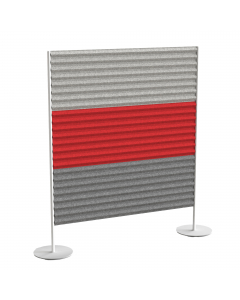 Belli, funzionali e sostenibili, i pannelli acustici fonoassorbenti Stripes sono realizzati al 100% in feltro derivato dal PET, di cui il 60% è PET riciclato, e una volta terminato il loro ciclo di vita saranno a loro volta riciclabili.

Modulo free-stand
