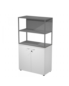 Libreria in metallo a 2 vani con struttura 20x20 mm a giorno con ripiani, base, cappello e un dietro in melaminico , sovrapposta ad un armadio basso,  completo di ante battenti con serratura. Libreria metal completa di 1 dietro in melaminico posizionabile