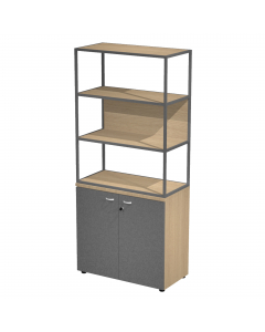 Libreria in metallo a 3 vani con struttura 20x20 mm a giorno con ripiani, base, cappello e un dietro in melaminico , sovrapposta ad un armadio basso,  completo di ante battenti con serratura. Libreria metal completa di 1 dietro in melaminico posizionabile
