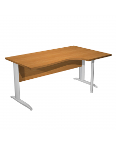 Scrivania compact destro sagomata con fianchi metal ad L verniciati effetto cromo. Spessore 22mm. Completi di canalina passacavi e piedini regolabili in altezza e supporto metal. Desktop con bordo anti urto in ABS da 2mm. Dimensioni: 160x60/80/100x72cm. P