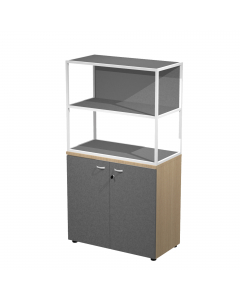 Libreria in metallo a 2 vani con struttura 20x20 mm a giorno con ripiani, base, cappello e un dietro in melaminico , sovrapposta ad un armadio basso,  completo di ante battenti con serratura. Libreria metal completa di 1 dietro in melaminico posizionabile