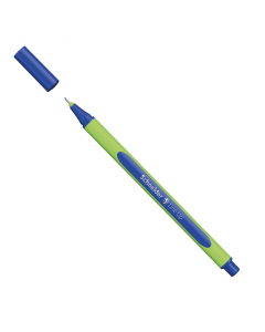 Fineliner con fusto prodotto per l'88% in plastica bio. Ampia gamma di colori. Tratto fine. Il fusto gommato a forma triangolare assicura una scrittura in tutto relax.
Tratto 0,4mm. Colore: blu.