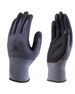 In maglia senza cuciture 100% poliammide Spandex. Spalmatura nitrile/poliuretano su palmo e punta delle dita. Puntini nitrile su palmo che garantiscono ottima destrezze e proprietà antisdrucciolo. Finezza 15 (Ottima destrezza e precisione al lavoro)
Suppo