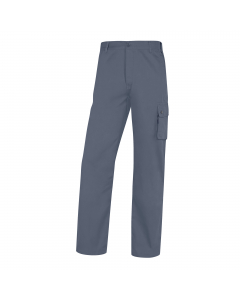 Linea di abbigliamento da lavoro in cotone, economica e confortevole. Pantaloni in cotone 100% con elastico in vita. 4 tasche di cui una portametro. Categoria DPI: 1. Certificazione CE. Conformità alla norma EN ISO 13688:2013.