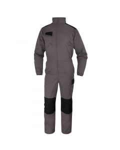 Tuta da lavoro con vestibilità regular e tripla cucitura per ridurre il rischio di strappi. Zip coperta per evitare graffi. Schiena elasticizzata, ginocchia preformate e 7 tasche. Su ordinazione tutte le taglie da XS a 3XL.

Certificazioni: EN14404 tipo 2
