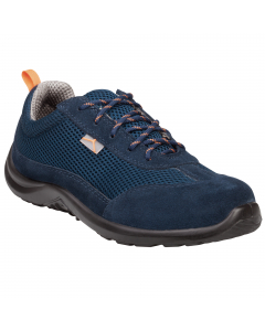 Scarpa bassa S1P con tomaia in pelle scamosciata e poliestere «mesh». Soletta di pulizia staccabile preformata (poliestere su EVA). Suola iniettata - PU mono-densità. Puntale in metallo. Categoria DPI: 2. Certificazione CE. Conformità alle norme EN ISO 20
