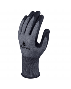 Guanto VENICUT F XTREM CUT TOUCH antitaglio, Fibra alte prestazioni Xtrem CUT®. Spalmatura schiuma di nitrile e TPU su palmo e punta delle dita. Finezza 18. Colore: grigio/nero. Categoria DPI: 2. Certificazione CE. Conformità alle norme EN388:2016+A1:2018
