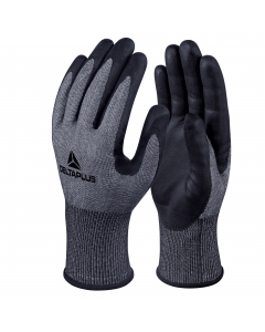 Guanto VENICUT F XTREM CUT TOUCH antitaglio, Fibra alte prestazioni Xtrem CUT®. Spalmatura schiuma di nitrile e TPU su palmo e punta delle dita. Finezza 18. Colore: grigio/nero. Categoria DPI: 2. Certificazione CE. Conformità alle norme EN388:2016+A1:2018