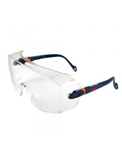 Garantiscono copertura e visibilità eccellenti, nonché un elevato livello di protezione dagli impatti. Stanghette di lunghezza regolabile (quattro posizioni) per un comfort e interazione minima con gli occhiali da vista. Lenti inclinabili a garanzia di re