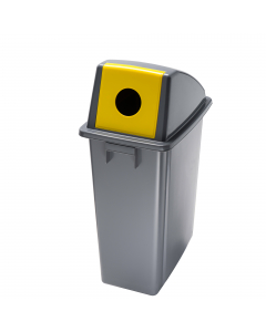 Contenitore in polipropilene ad alta densità da 60Lt con maniglie integrate. Design compatto per un facile collocamento anche in spazi limitati. Forniti con coperchio giallo con foro per le bottiglie. Dimensioni: L 33 x P 46cm - H 79cm. Pulizia periodica 