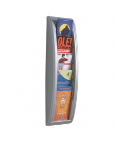 Elegante espositore da muro in polistirene. Disponibile per formati a4, a5 e 1/3 a4. I diversi moduli possono essere affiancati per creare pannelli espositivi. 5 tasche 1/3 a4 . Dimensioni: 22,8x9,5x65cm