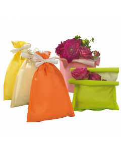 Confezione da 50 buste realizzate in carta certificata FSC 45gr+9my. 100% impermeabile. Senza banda adesiva. Assortimento colori primavera: giallo, avorio, arancione, verde mela e rosa.