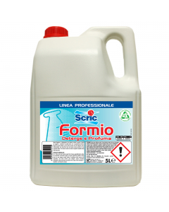 Scric formio detergente igienizzante in tanica da 5 litri. Adatto a tutte le superfici lavabili e pavimenti duri.