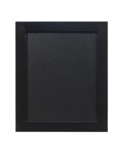 Lavagna di qualità con cornice in legno laccato nero L2cm H1cm. Fondo lavagna nera in resina melaminica da 4mm. Adatta per uso interno.Superficie di scrittura doppia, non porosa, antigraffio, antiuro e resistente ai raggio UV.  Fornita con kit di montaggi