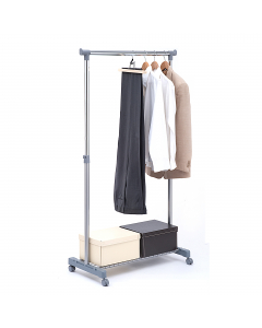 Stender colore grigio/cromo. Capacità 15Kg. Dotato di ruote e ripiano portaoggetti. Dimensione 87,5x44cm - H96-167cm.