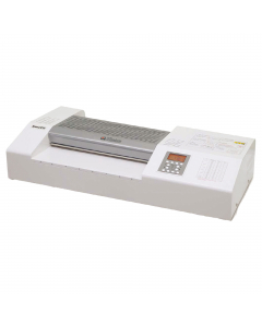 Plastificatrice professionale 10 rulli, in formato A3, adatta all'utilizzo intensivo in ufficio o in un service.
 
Luce di plastificazione: max 330mm (13''). 
Pouches: f.to A3. 
Spessore pouches: fino a 2x175mic. 
Tempo di preriscaldamento: 8min. 
Sistema