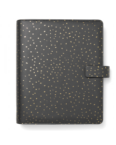 Organiser della nuova collezione Confetti di design accativante ed interni fantasia con preziosi effetti a contrasto. Copertina liscia a motivi Botanical, chiusura con cinturino. Dotato di anello portapenna e tasche interne. Contiene agenda settimanale su