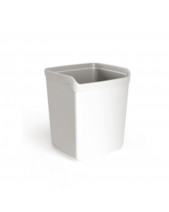 Linea di accessori da scrivania di qualità e stile. Realizzata in materiale infrangibile con accostamenti di finiture lucide e satinate. Bicchiere portapenne capiente e stabile. Dimensione: 8,7x7,4cm -H10cm.