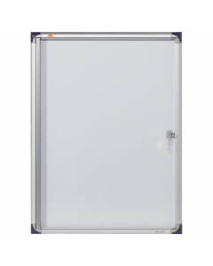Bacheca extrapiatta per esporre comunicazione in corridoi e passaggi stretti. Cornice con profilo assottigliato in alluminio anodizzato con angoli in colore blu. Anta battente provvista di serratura con facciata in materiale acrilico. Fondo in metallo bia