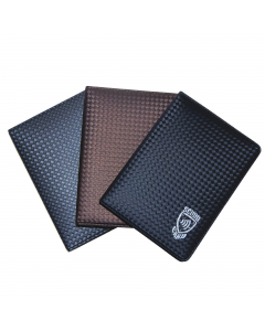 Portacard protezione contactless a libro 14 scomparti. Copertina in PVC espanso finitura fibra di carbonio spessore 1,3 mm. Tasche interne in pvc antistatico, stampa a caldo in
argento opaco.
