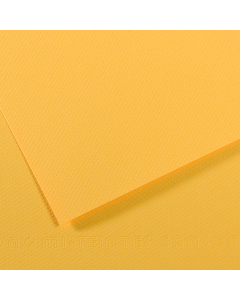 Carta colorata artistica con cotone, colorata in massa e in superficie e sensuale al tatto. Perfetta per tutte le tecniche delle belle arti. Un lato a nido d'ape e un lato liscio. Facili cancellature.