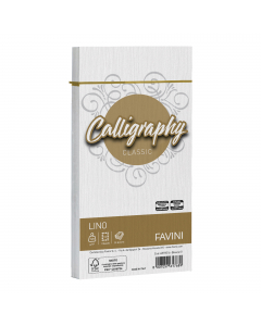 Busta adesiva con strip da 120 grammi in carta Calligraphy con tramatura lino formato 110x220mm.