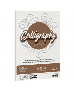 Cartoncino Prisma Favini da 200gr nella nuova versione ruvida su entrambi i lati che si presta a molteplici possibilità nelle tonalità bianco o avorio. Utilizzabile per scrittura manuale, inkjet, laser e copy. Formato 21x29,7cm.
