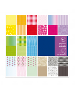 Carta ideale per realizzare biglietti d'auguri e lavori di scrapbooking. Confezione da 30 fogli di carta double-face colori e motivi diversi su entrambi i lati. F.to 30,5x30,5cm.