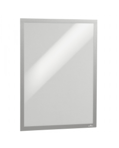 Cornice espositiva adesiva in formato A1 per pareti e superfici in vetro. Resistente ai raggi UV e al calore.
Combinazione delle due gamme di prodotti esistenti (DURAFRAME® POSTER e DURAFRAME® POSTER SUN) in un'unica gamma che combina tutti i vantaggi. Ad