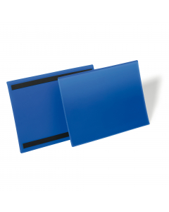 Tasche per identificazione a fissaggio magnetico. Robuste e resistenti all'usura e agli strappi, sono realizzate con retro in plastica colore blu e copertina frontale trasparente. Proteggono da sporco e polvere i documenti inseriti. Adatte all'uso con sca
