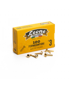 Fermacampioni ottonati. Perfetti nella forma, con una grande testa grazie a una tranciatura e piegatura di precisione. Brillanti e antiruggine grazie a una accurata ottonatura elettrolitica. Confezione da 10 scatole.