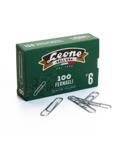 Protetti da una resistente zincatura antiruggine. L’alta tecnologia di produzione ne garantisce una perfetta forma e tenuta. In scatolina di cartone da 100 fermagli n.6 (58mm).