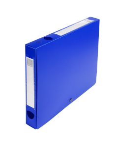 Scatole archivio box con bottone. Realizzate in polipropilene 700 micron opaco.
 Porta etichetta sopra le 2 facciate per l’archiviazione orizzontale o verticale.