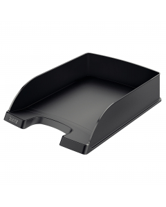 Vaschetta portacorrispondenza in PS. Bordi laterali più alti per una maggiore capacità (H70mm). Impilabile. Capacità standard nel formato A4. Dimensioni: 255x360x H70mm.