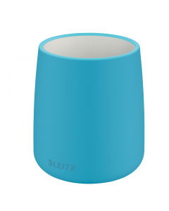 Portapenne moderno in ceramica. Diametro superiore 85 mm e altezza 108 mm. Accoglienti colori opachi con un design minimalista.