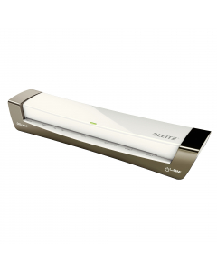Una plastificatrice affidabile e dal design elegante, sottile e alla moda. progettata per utilizzo professionale. Dotata di 2 rulli riscaldanti plastifica una pouch di 80 micron in 30 secondi. Basso consumo di energia- spegnimento automatico se la macchin