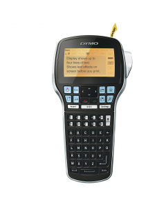 Stampante manuale con display ampio retroilluminato a 4 righe. 
8 caratteri e 10 stili di testo. Evidenziatura del teso o sottolineatura. Tasti di funzione speciale per l'accesso ai segni di punteggiatura, simboli di valuta e altri simboli particolari.
Me