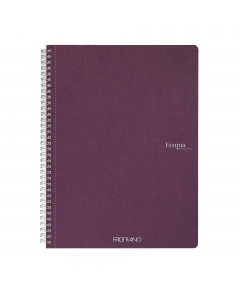 Quaderno con rilegatura a spirale elegante in argento dalla superficie opaca. 70 fogli interni in carta da 90 g/m2 microforate. Copertina in cartoncino da 290 g/m2, retrocopertina in cartoncino da 350 g/m2 che rappresenta una base solida che permette di s