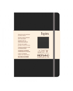 Elegante taccuino con rilegatura cucita a filorefe, apertura a 180°. Dotato di chiusura con elastico e segnalibro abbinato alla copertina. Tasca interna a soffietto in carta. Copertina flessibile in cartoncino 350g/m2. 96 fogli interni di carta extra lisc