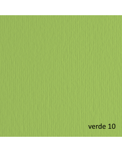 Cartoncini colorati fabbricati con pura cellulosa. Superficie liscia da un lato e ruvida dall'altro.