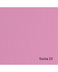 Cartoncini colorati fabbricati con pura cellulosa. Superficie liscia da un lato e ruvida dall'altro.